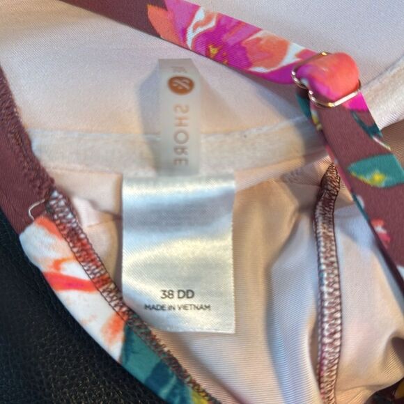 Shade & Shore Underwire Keyhole Tie Front Floral One-Piece Swimsuit 38DD - Picture 7 of 9